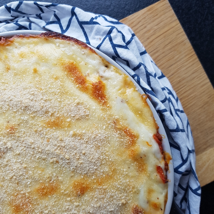 Græsk lasagne med feta og bechamel. #hashtagmor