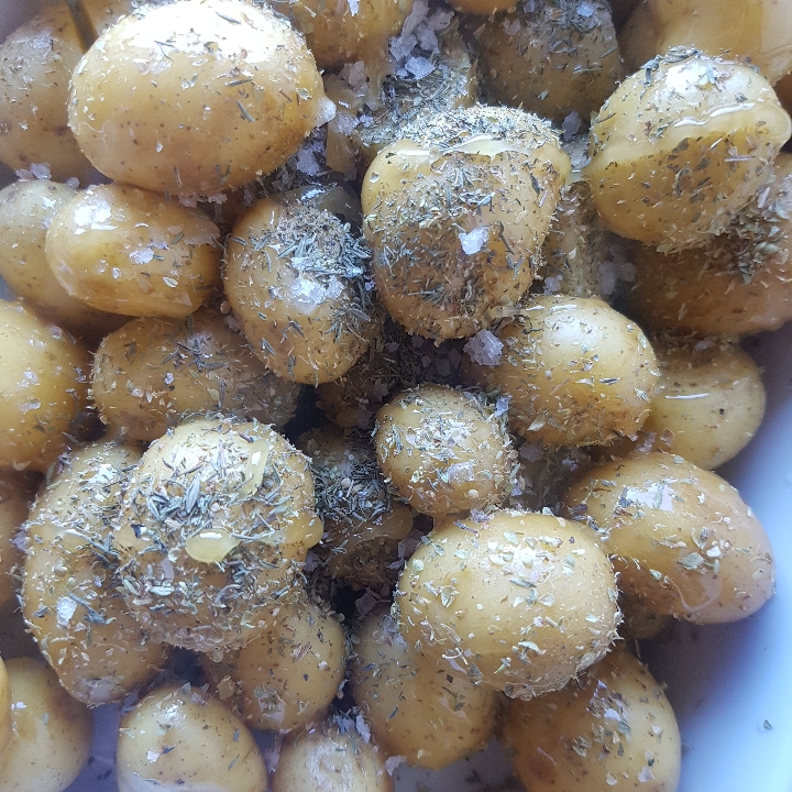 Bøffer i baconsovs og honningglaseret ovnkartofler #hashtagmor