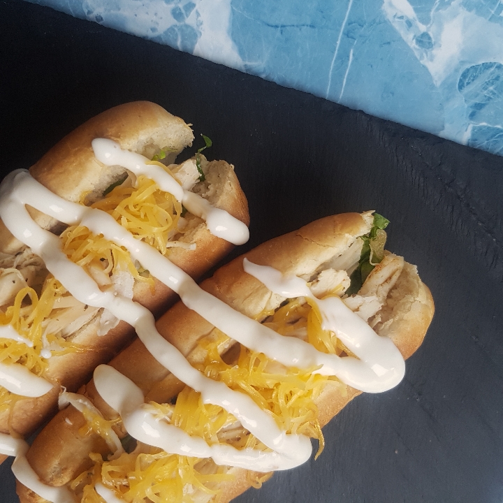 Pulled Chicken dogs
