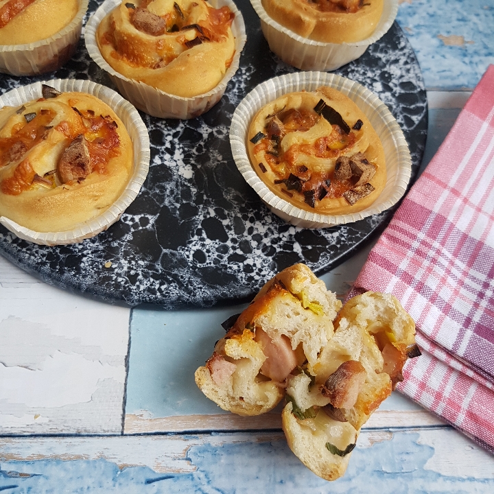 Madmuffins - med cheddarost og pølser. #hashtagmor Jeg har lovet jer et indlæg med madpakke ideer - for at give mere inspiration til en lækker madpakke. Der er selvfølgelig både ideer til en nem madpakke, en sund madpakke men også en helt klassisk og børnevenlig madpakke.