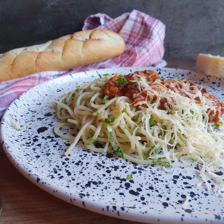 Spaghetti kødsovs opskrift med grøntsager