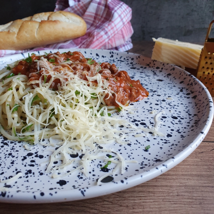 Spaghetti kødsovs opskrift med grøntsager