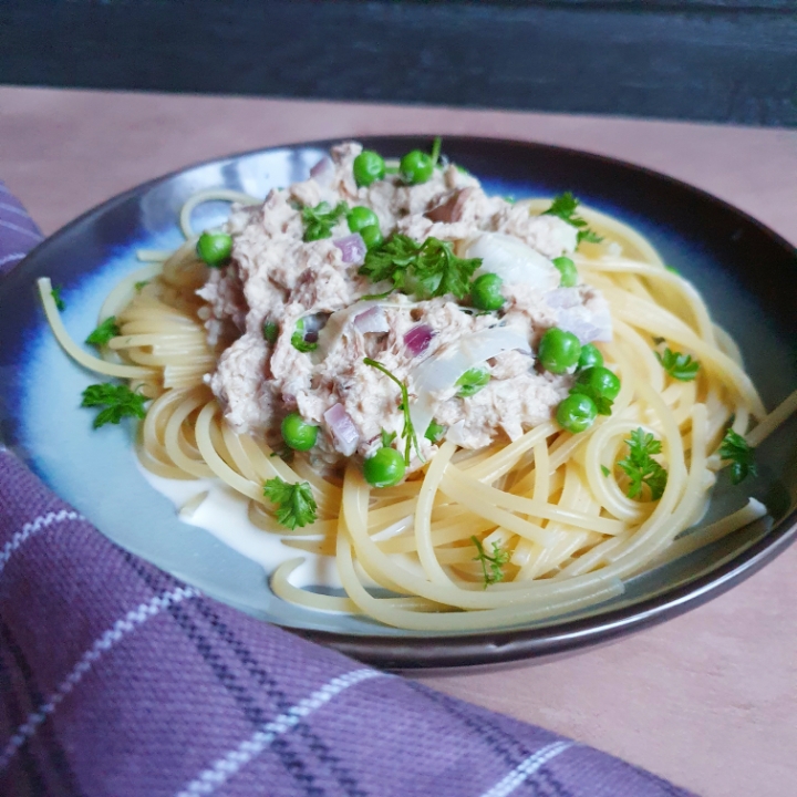 Skøn spaghetti med tun - retter med fisk og flødesovs til pasta