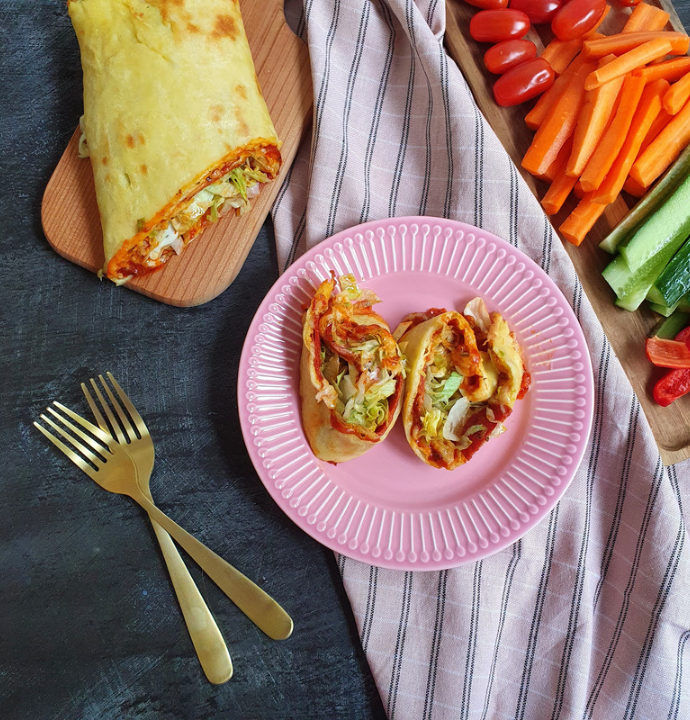 Pizza roulade med salat – madroulade med pizzafyld